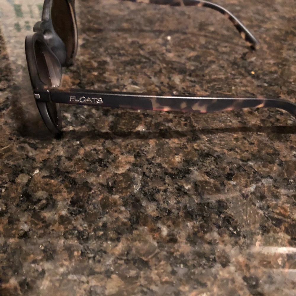 Floats Sunglasses!!!